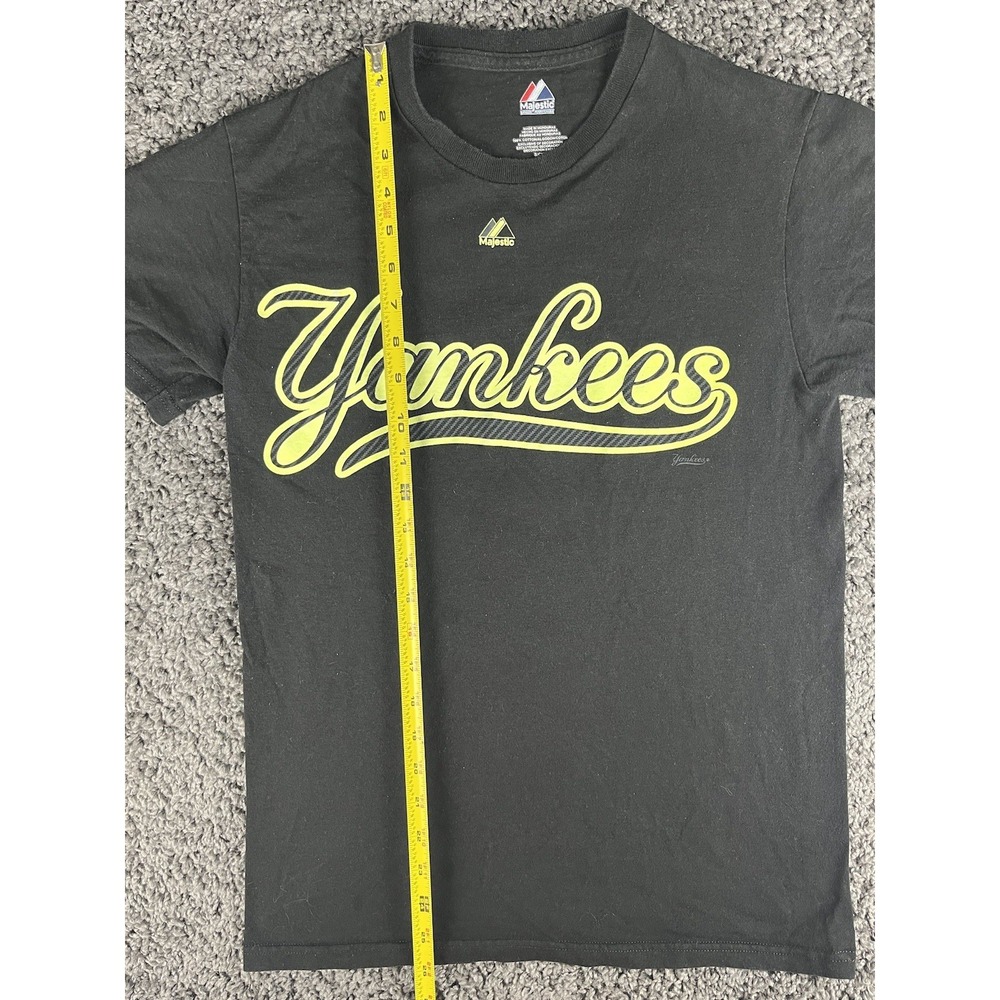 Majestic New York Yankees Size Small Jersey T Shirt #2 Derek Jeter MLB Baseball - Picture 6 of 9